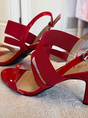 Unisa Red Patent Strappy Slingback Heels Size 10